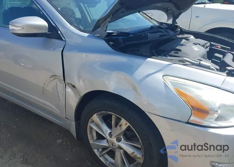 2015 Nissan Altima 2.5 Sl from USA, damaged, VIN 1N4AL3AP7FN380948